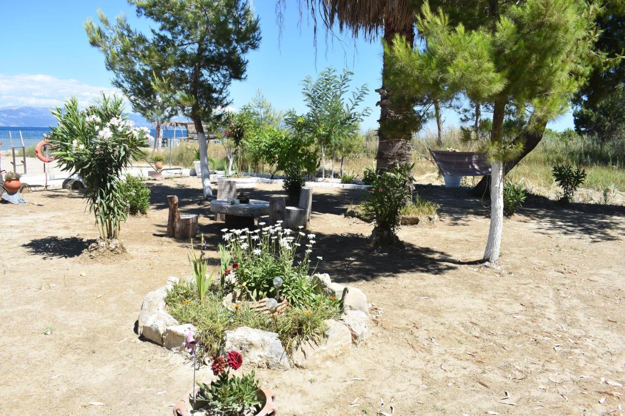 Agios Nikolaos  Bouka Beachfront Bungalows מראה חיצוני תמונה